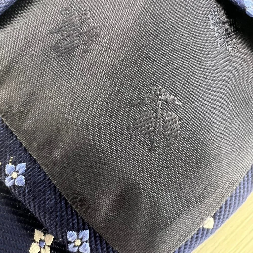 Brooks Brother Makers - Silk Tie - Picture 3 of 9
